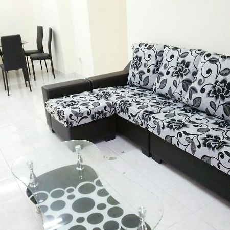 Live Com Hotel Johor Bahru Exterior photo