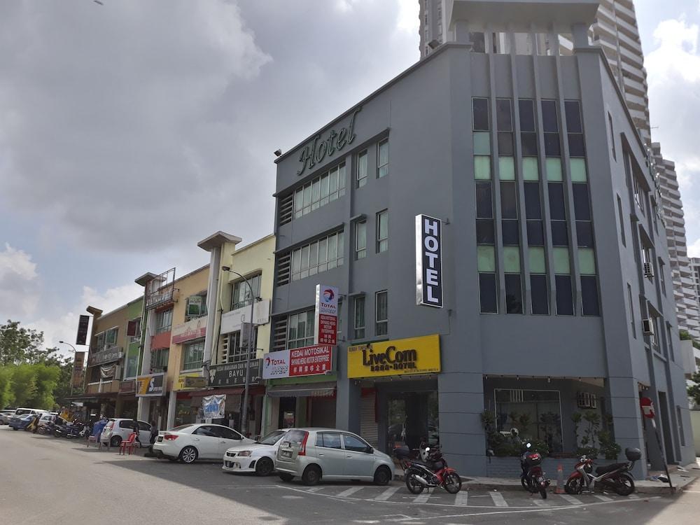 Live Com Hotel Johor Bahru Exterior photo